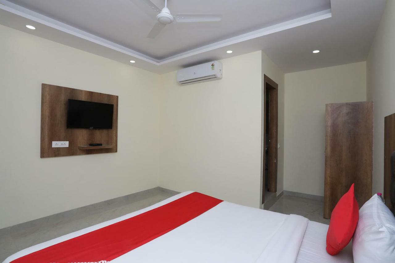 Airport Hotel Ivy With Free Airport Transfr Nueva Delhi Exterior foto